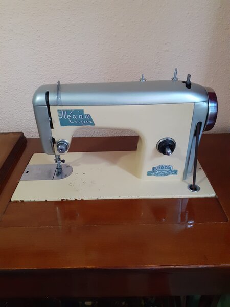 Vanzari masina de cusut